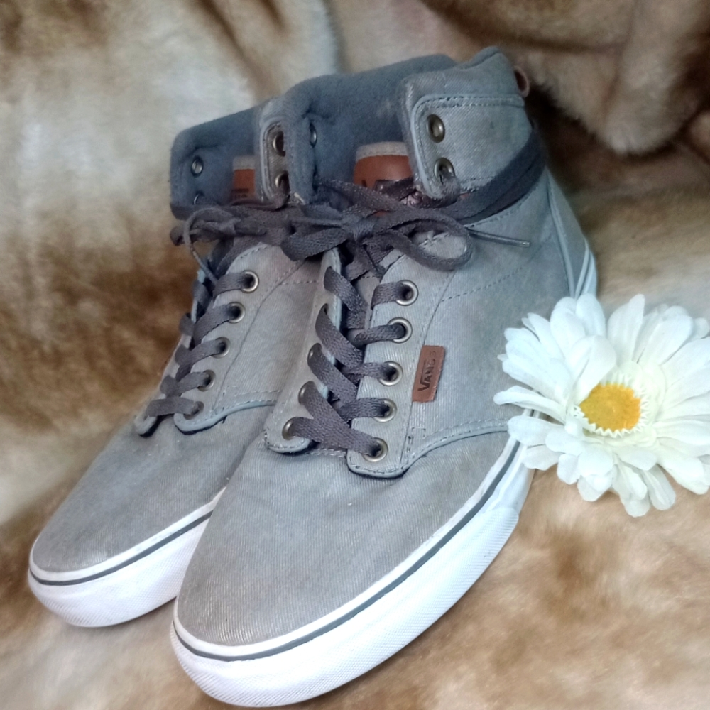 Vans Off the Wall Hi Top Shoes grey